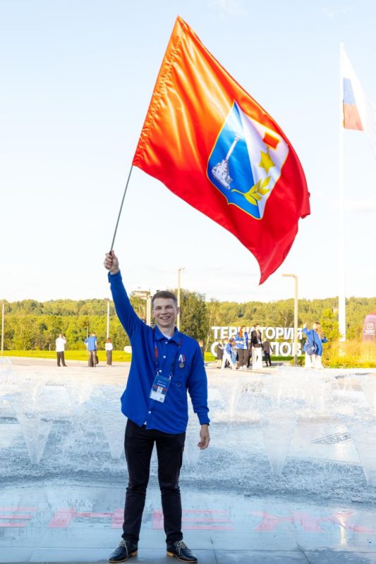 Михаил Развожаев: Севастопольская молодежь участвует в топовых форумах 2025 года Михаил Развожаев: Севастопольская молодежь участвует в топовых форумах 2025 года