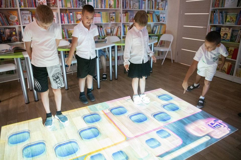 Михаил Развожаев: Рабочая поездка в Инкерман Михаил Развожаев: Рабочая поездка в Инкерман