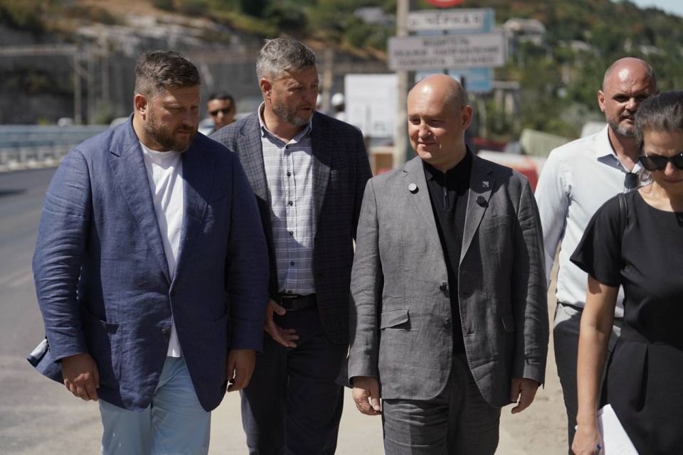 Михаил Развожаев: Сегодня был в Инкермане. Основное из рабочей поездки: Михаил Развожаев: Сегодня был в Инкермане. Основное из рабочей поездки: