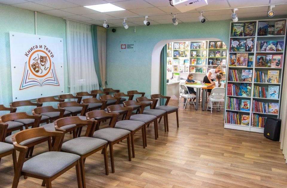 Михаил Развожаев: Рабочая поездка в Инкерман Михаил Развожаев: Рабочая поездка в Инкерман