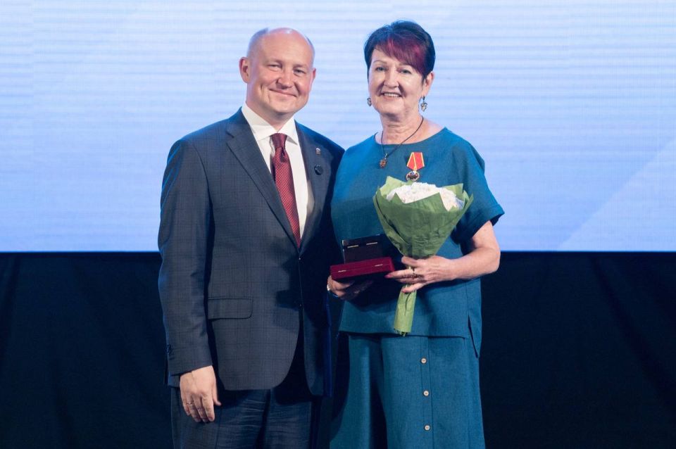 Михаил Развожаев: Провели сегодня августовское педагогическое совещание работников образования и науки Севастополя. Михаил Развожаев: Провели сегодня августовское педагогическое совещание работников образования и науки Севастополя.