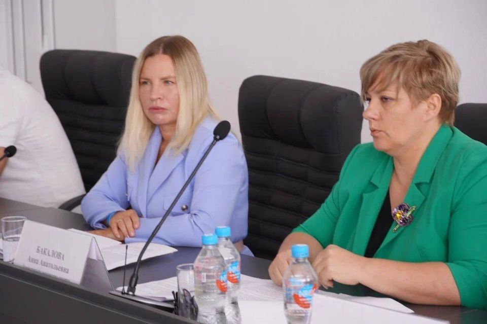 Ольга Торубарова: Совместно с председателем общественного совета при министерстве спорта Республики Крым Дмитрием Горячевым провела традиционное августовское совещание с руководителями учреждений, подведомственных... Ольга Торубарова: Совместно с председателем общественного совета при министерстве спорта Республики Крым Дмитрием Горячевым провела традиционное августовское совещание с руководителями учреждений, подведомственных...