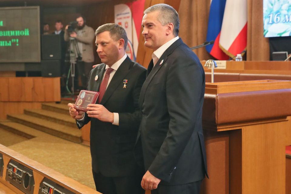 Сергей Аксёнов: Настоящий лидер, народный герой Сергей Аксёнов: Настоящий лидер, народный герой