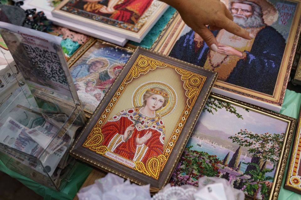 Михаил Развожаев: Сегодня посетил благотворительную ярмарку на территории Свято-Владимирского собора — усыпальницы адмиралов Михаил Развожаев: Сегодня посетил благотворительную ярмарку на территории Свято-Владимирского собора — усыпальницы адмиралов