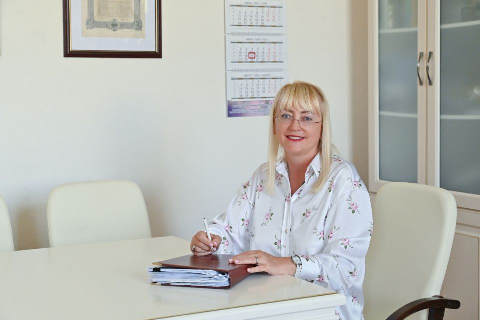   -   8     69  ,  -2024      