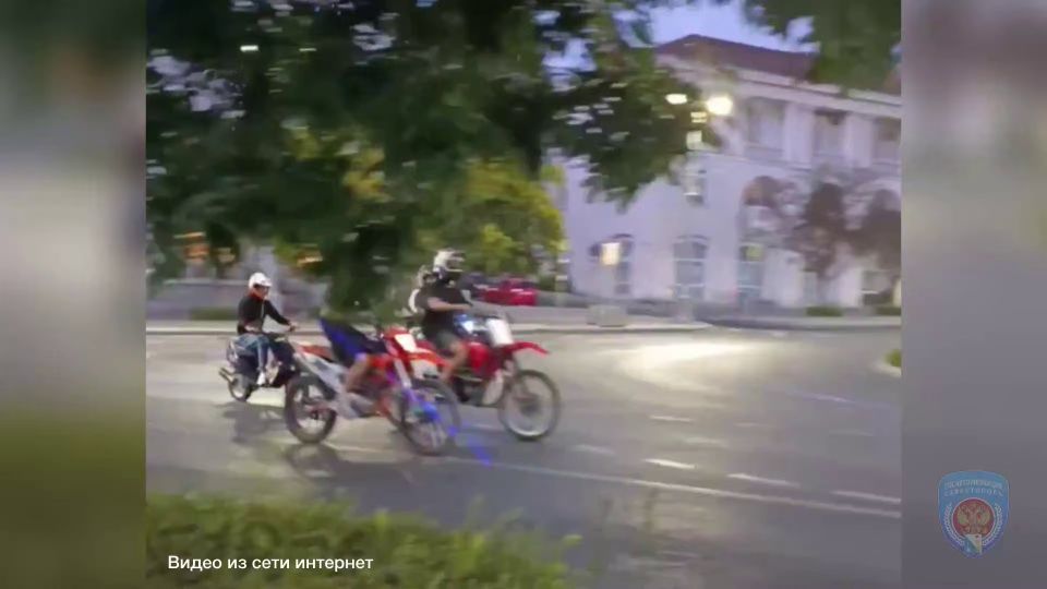 В Севастополе задержали организатора и двух участников самовольного мотопробега