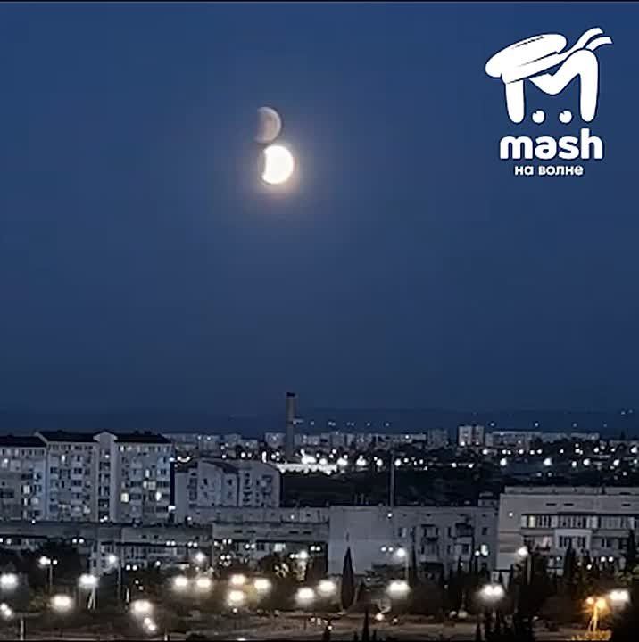 Ну что, следите, снимаете? Мы вот да