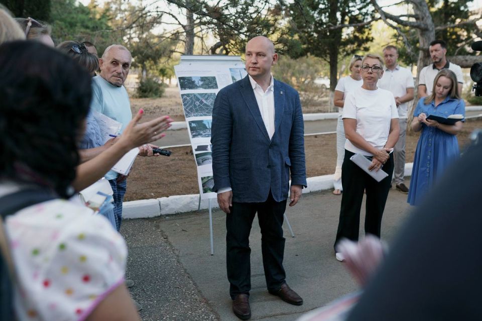 Михаил Развожаев: Газо- и водоснабжение Фиолента Михаил Развожаев: Газо- и водоснабжение Фиолента