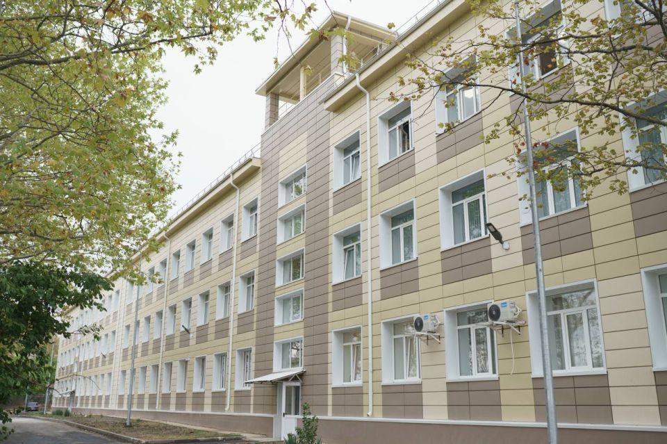 Михаил Развожаев: Вместе с министром просвещения России Сергеем Сергеевичем Кравцовым сегодня посетили детский сад №27 и гимназию №10 Михаил Развожаев: Вместе с министром просвещения России Сергеем Сергеевичем Кравцовым сегодня посетили детский сад №27 и гимназию №10