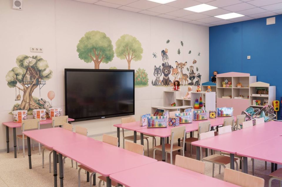 Михаил Развожаев: Вместе с министром просвещения России Сергеем Сергеевичем Кравцовым сегодня посетили детский сад №27 и гимназию №10 Михаил Развожаев: Вместе с министром просвещения России Сергеем Сергеевичем Кравцовым сегодня посетили детский сад №27 и гимназию №10