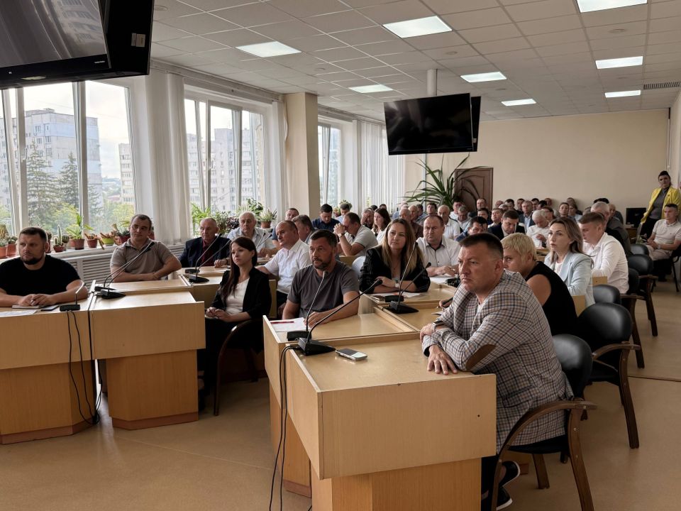 В Минсельхозе Крыма обсудили формирование достаточного фонда семян в условиях сложного года В Минсельхозе Крыма обсудили формирование достаточного фонда семян в условиях сложного года