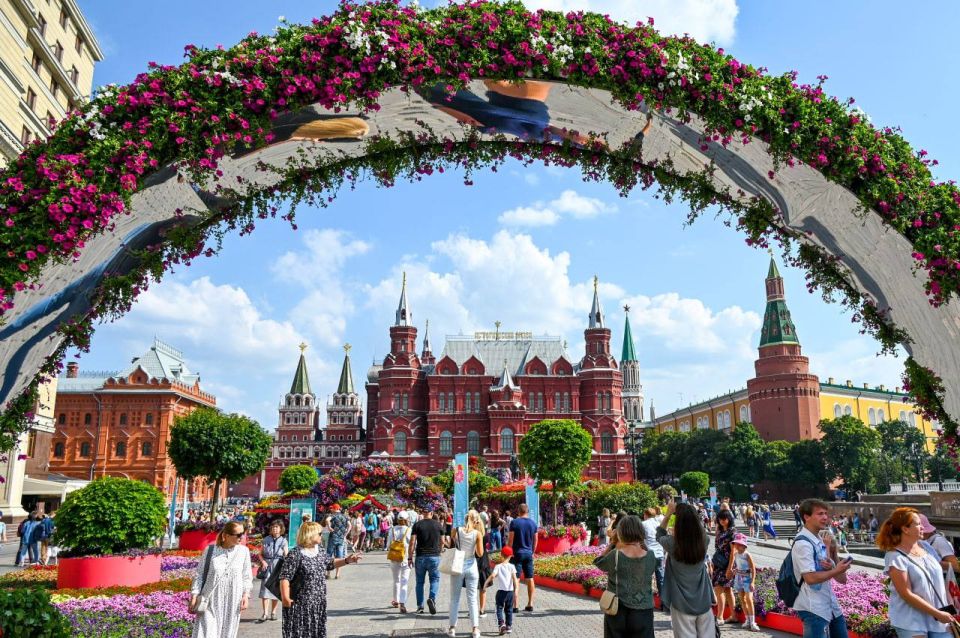 «Как молодеешь ты день ото дня