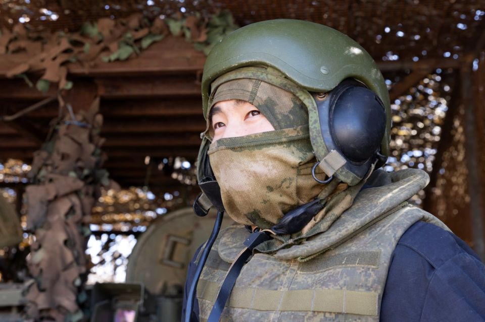 «Экипаж танка обязан действовать в бою смело, дерзко и решительно» «Экипаж танка обязан действовать в бою смело, дерзко и решительно»