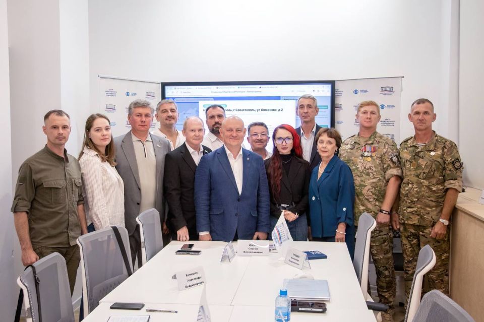 Михаил Развожаев: Сегодня вечером, после закрытия избирательных участков, заехал в Штаб общественного наблюдения