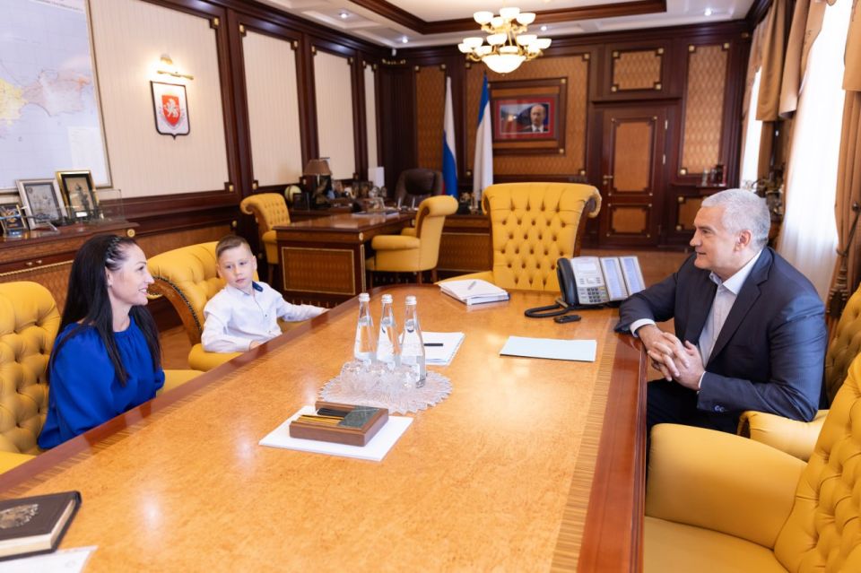 Сергей Аксёнов: Всегда приятно быть причастным к исполнению хоть и небольшой, но такой сокровенной детской мечты Сергей Аксёнов: Всегда приятно быть причастным к исполнению хоть и небольшой, но такой сокровенной детской мечты