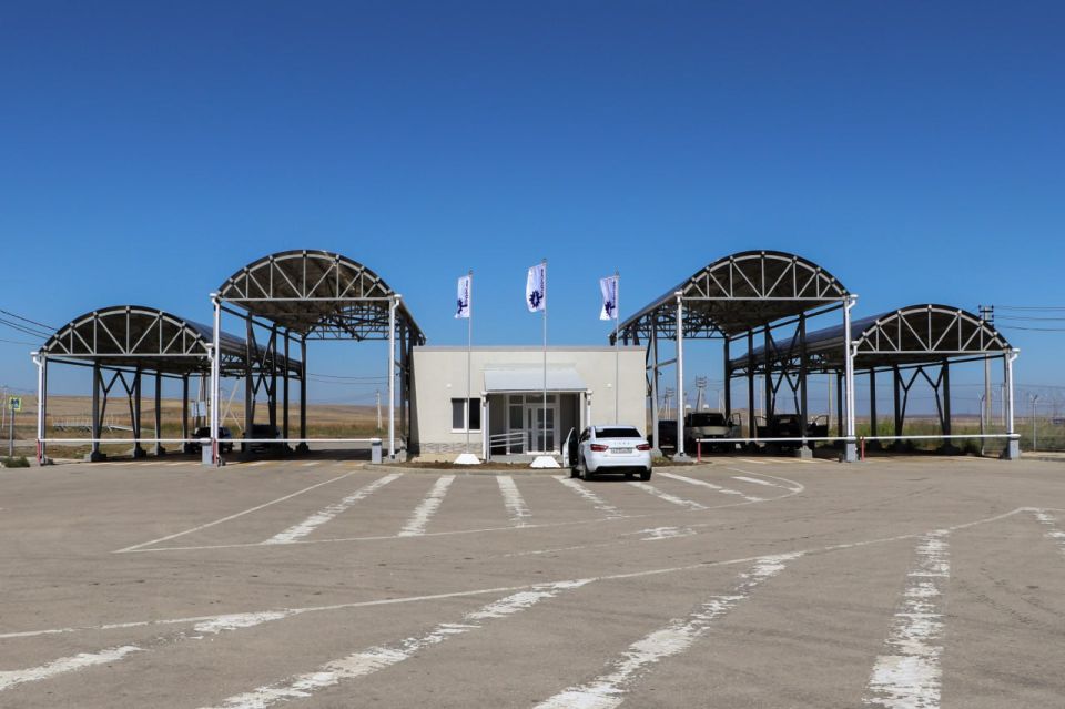 Сергей Аксёнов: Крым демонстрирует рост инвестиционной активности в рамках исполнения задач, поставленных Президентом Российской Федерации Владимиром Путиным в марте 2021 года, а именно: привлечь 1 трлн рублей частных... Сергей Аксёнов: Крым демонстрирует рост инвестиционной активности в рамках исполнения задач, поставленных Президентом Российской Федерации Владимиром Путиным в марте 2021 года, а именно: привлечь 1 трлн рублей частных...