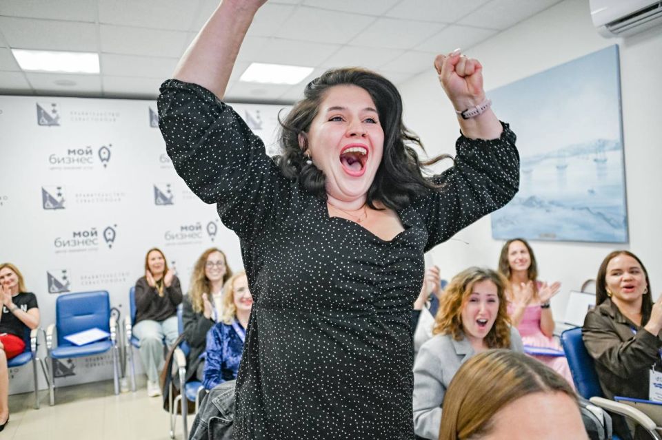 Михаил Развожаев: В Севастополе подвели итоги программы «Мама – предприниматель»