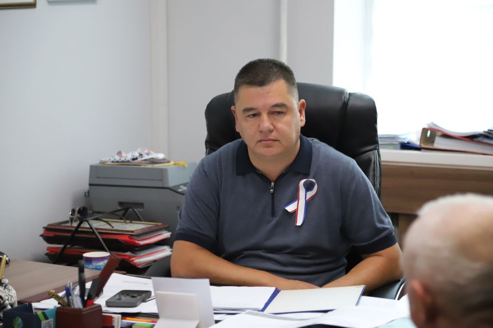 Первый заместитель главы администрации Бахчисарайского района Энвер Аблаев с коллегами провел прием граждан Первый заместитель главы администрации Бахчисарайского района Энвер Аблаев с коллегами провел прием граждан