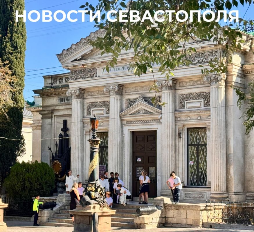 Михаил Развожаев: Итоги минувшего дня:. Вопросом поставок бензина в Севастополь занимаемся в ручном режиме