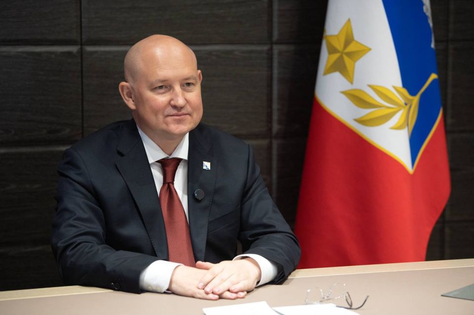 Михаил Развожаев: В режиме видеоконференцсвязи сегодня участвовал во встрече с избранными главами регионов, которую провёл Президент России Владимир Владимирович Путин Михаил Развожаев: В режиме видеоконференцсвязи сегодня участвовал во встрече с избранными главами регионов, которую провёл Президент России Владимир Владимирович Путин