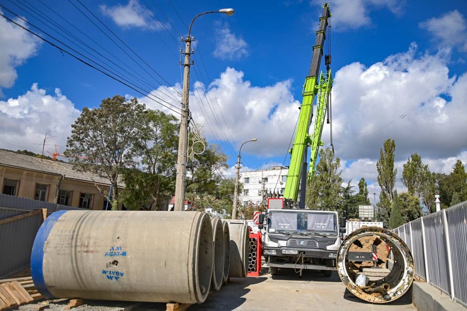 Михаил Развожаев: Модернизация системы водоотведения Балаклавы: строительство нового коллектора идёт полным ходом Михаил Развожаев: Модернизация системы водоотведения Балаклавы: строительство нового коллектора идёт полным ходом