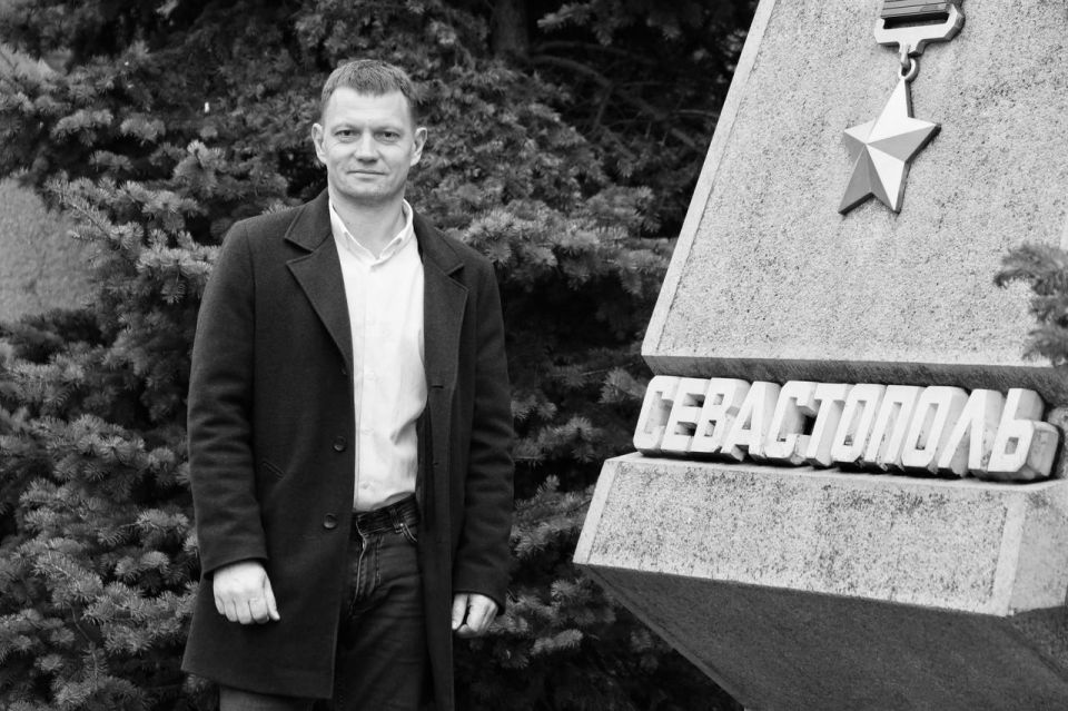 Михаил Развожаев: Сегодня пришла тяжёлая весть: после продолжительной болезни ушёл от нас Максим Анатольевич Сердюк