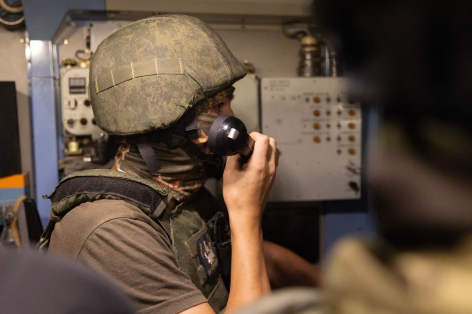 Сергей Аксёнов: Рад поздравить с праздником всех, кто служит и служил в Сухопутных войсках России! Сергей Аксёнов: Рад поздравить с праздником всех, кто служит и служил в Сухопутных войсках России!