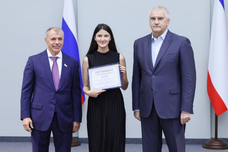 Сергей Аксёнов: Труд учителя – один из самых важных и значимых для нашего общества