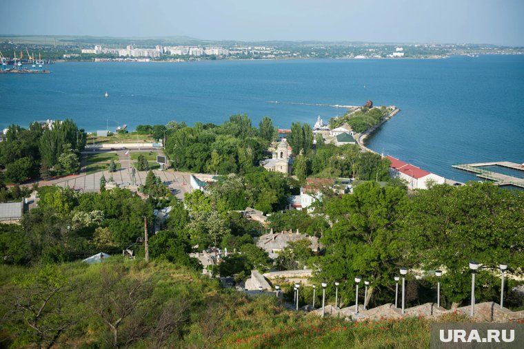 Челябинский девелопер достроит ЖК, заброшенный четверть века назад Челябинский девелопер достроит ЖК, заброшенный четверть века назад