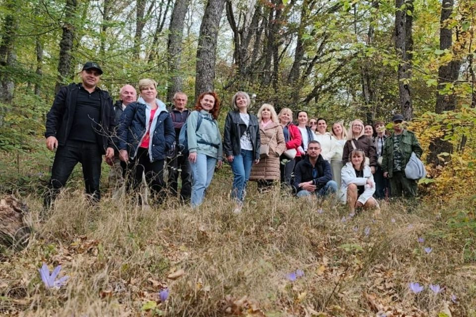 Отдых и познание: первичная профсоюзная организация Службы финансового надзора Республики Крым покоряет Чатыр-Даг