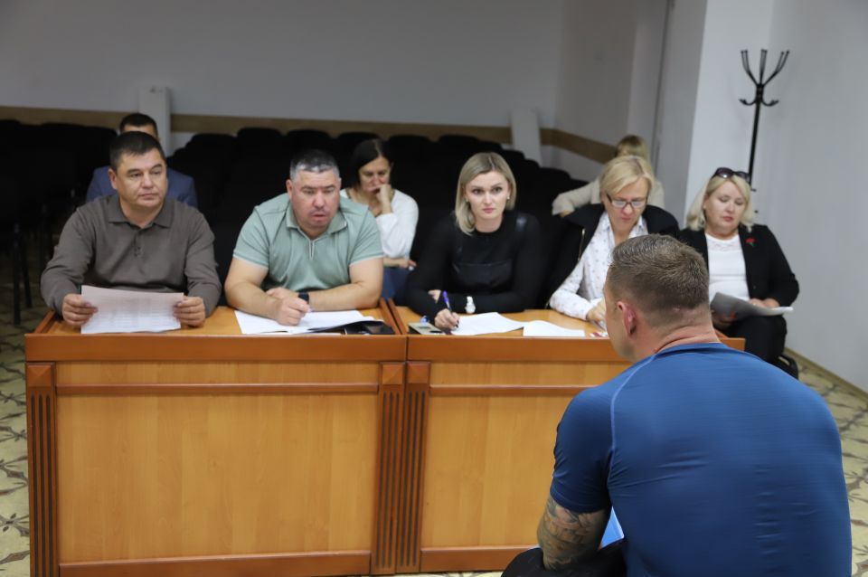 На заседании Комиссии были рассмотрены вопросы мониторинга соблюдения трудового законодательства, проблем с выплатой заработной платы ниже МРОТ На заседании Комиссии были рассмотрены вопросы мониторинга соблюдения трудового законодательства, проблем с выплатой заработной платы ниже МРОТ