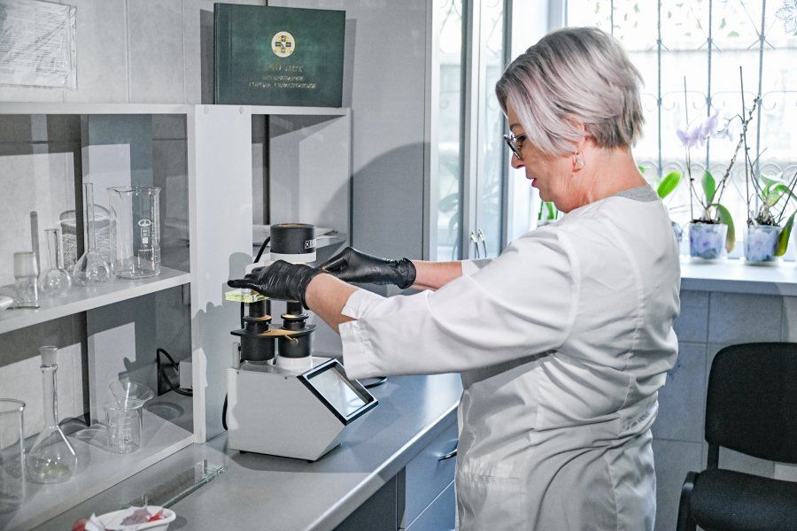 Государственные лаборатории ветеринарно-санитарной экспертизы провели более 370 тысяч исследований продуктов питания на рынках Севастополя