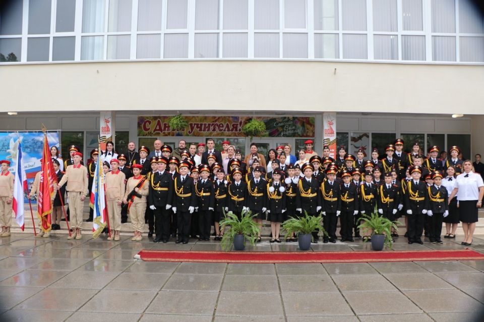 Равнение на Героя Равнение на Героя