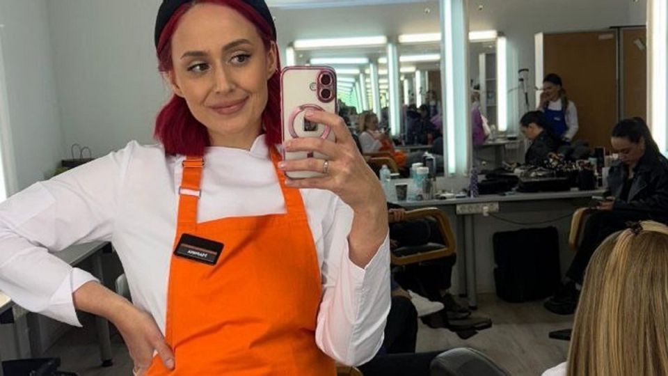 «Никто из нас раньше не готовил фуа-гра и не разделывал сибас»: крымчанка стала участницей шоу «Полная посадка»