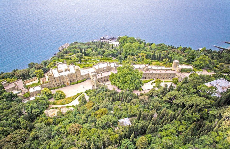 Время Крыма: как полуостров превращается в курорт мирового уровня Время Крыма: как полуостров превращается в курорт мирового уровня