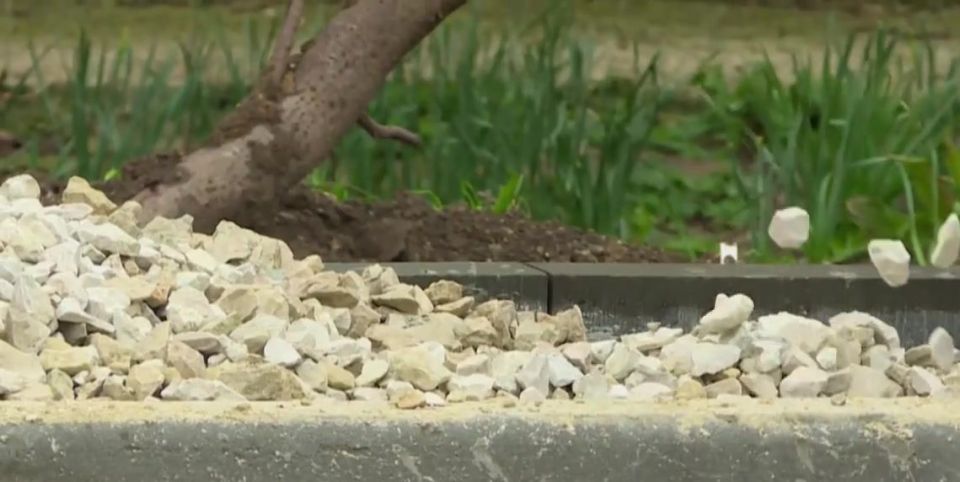 Евпаторийские дворы преобразились: после ремонта 11 территорий запланированы работы еще в пяти