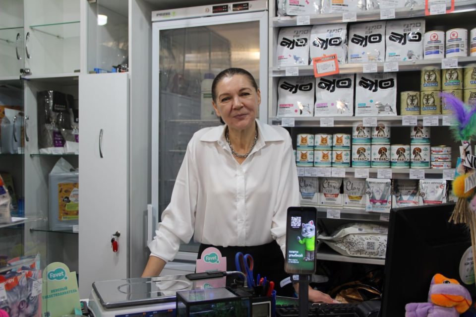 Михаил Развожаев: Когда мечта о помощи животным стала реальностью благодаря соцконтракту: жительница Севастополя открыла зоосалон «Любовь и забота»