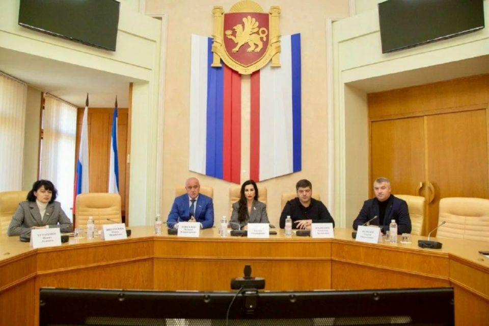 Анушаван Агаджанян принял участие в проведении «Правительственного часа»