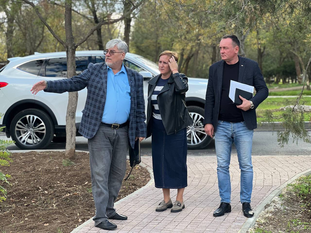 Обновление городского парка продолжается: Игорь Ивин рассказал о планах установки малых архитектурных форм Обновление городского парка продолжается: Игорь Ивин рассказал о планах установки малых архитектурных форм