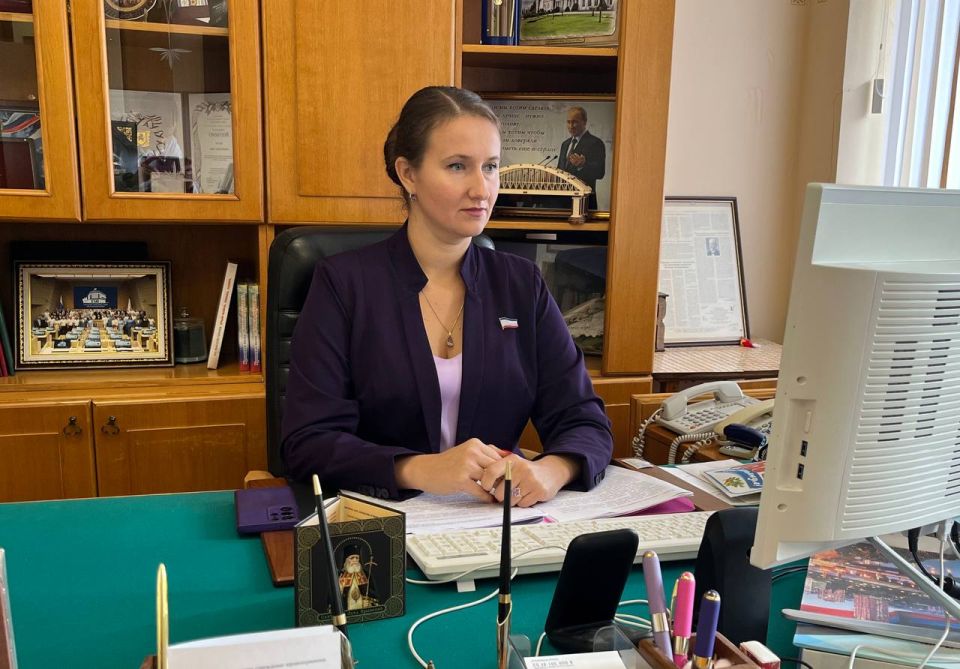 Опыт Крыма по защите материнства представили на федеральном уровне