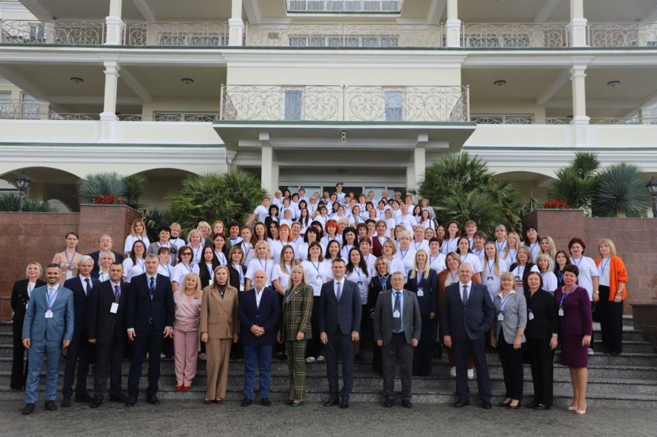 Дмитрий Шеряко принял участие в работе научно-методической конференции по финансовой грамотности