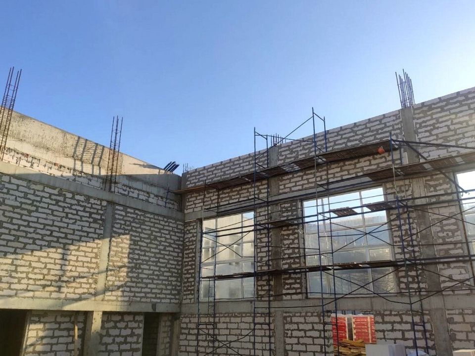 В Керчи продолжается строительство общеобразовательной школы на 825 мест В Керчи продолжается строительство общеобразовательной школы на 825 мест