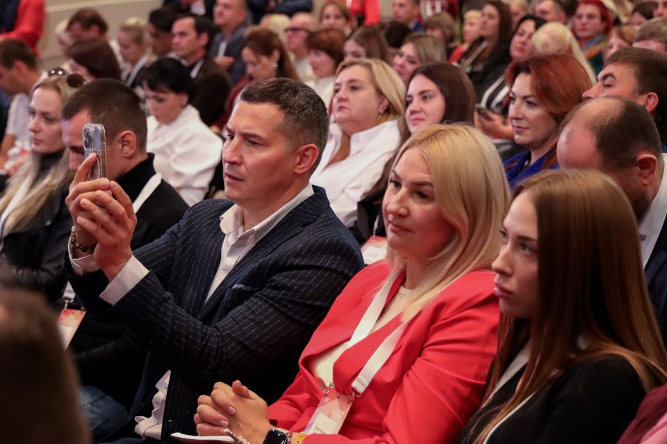 Дмитрий Шеряко выступил спикером межрегионального форума «Мой бизнес. Время побед» Дмитрий Шеряко выступил спикером межрегионального форума «Мой бизнес. Время побед»