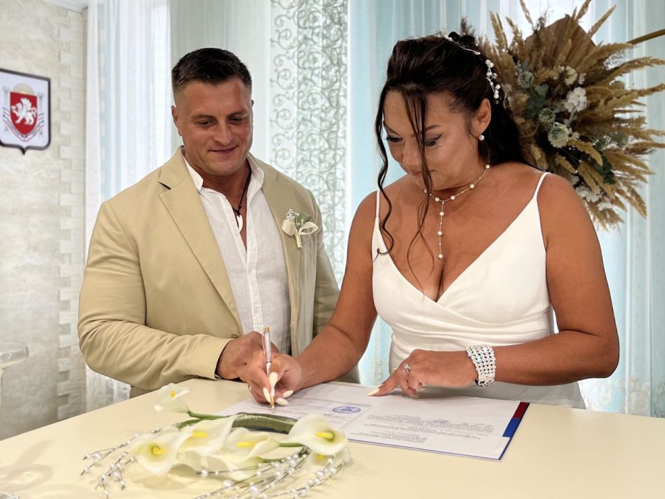 В Крыму порядка 30% молодоженов - гости из других субъектов Российской Федерации В Крыму порядка 30% молодоженов - гости из других субъектов Российской Федерации