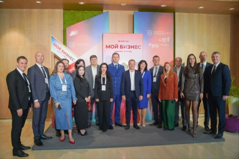 Анушаван Агаджанян представил участникам форума «Мой Бизнес. Время побед» инвестиционные ниши Республики Крым в сфере промышленности