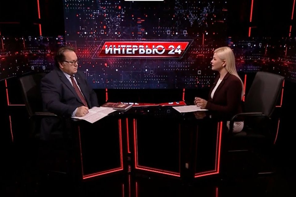 Олег Лобов: Государственная задача сегодня сформировать архивные фонды новейшей истории Крыма и сохранить их для потомков