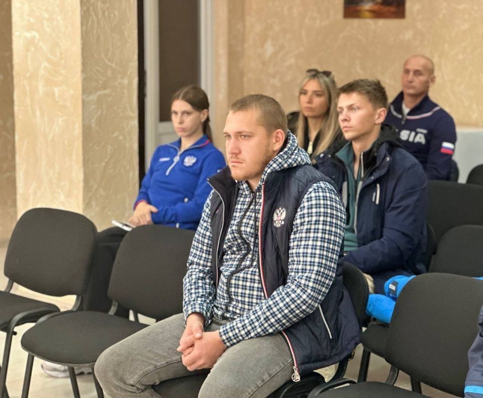 Ольга Торубарова: Приняла участие в расширенном тренерском совете в Школе Олимпийского Резерва по Велоспорту Республики Крым Ольга Торубарова: Приняла участие в расширенном тренерском совете в Школе Олимпийского Резерва по Велоспорту Республики Крым