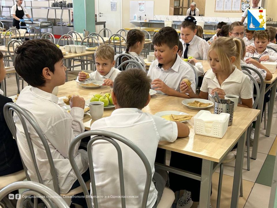 Помните те самые булочки из школьной столовой ? Помните те самые булочки из школьной столовой ?