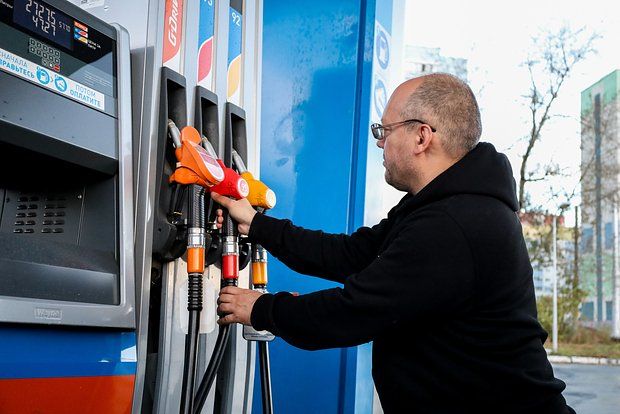 Аксенов: В Крыму решили увеличить до 30 литров выдачи в одни руки бензина на АЗС