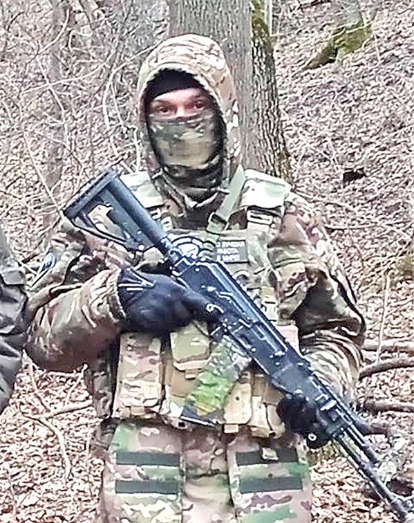 Разведчик Тавр из Крыма: раненный в голову пять дней лежал в окопе без сознания и потеряв зрение добрался до своих по минному полю